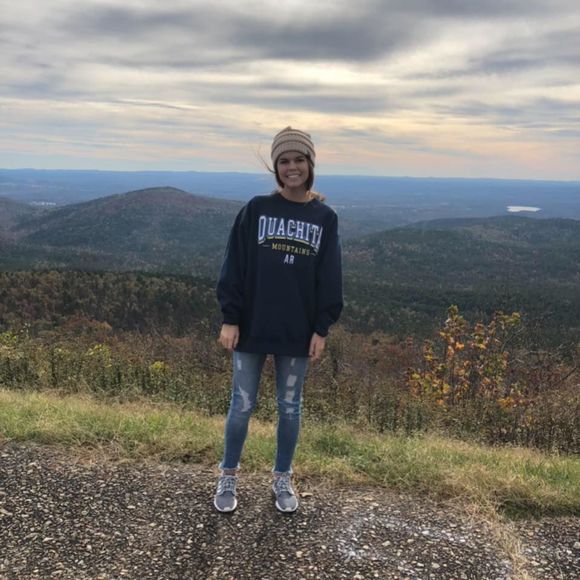 Meet your Posher, Bailey - Picture 1 of 1